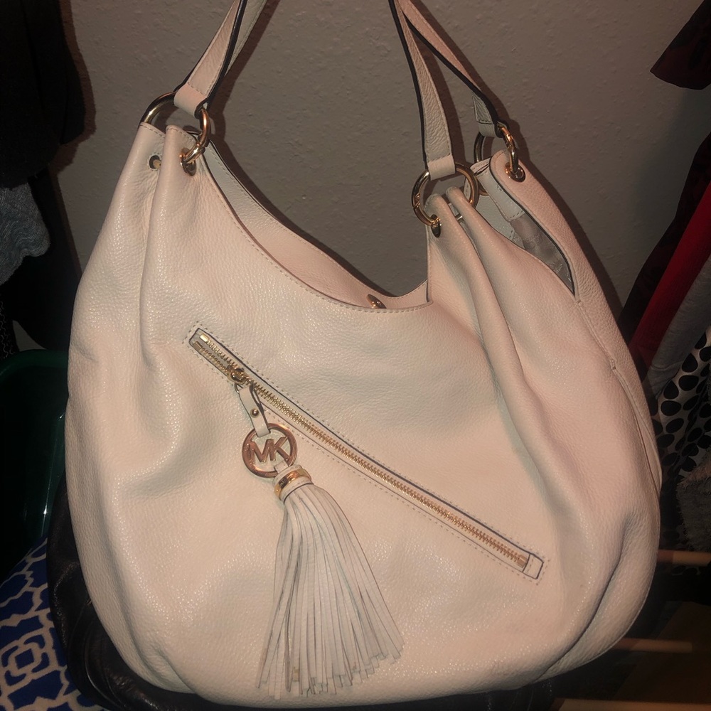 Michael Kors cream hobo style bag